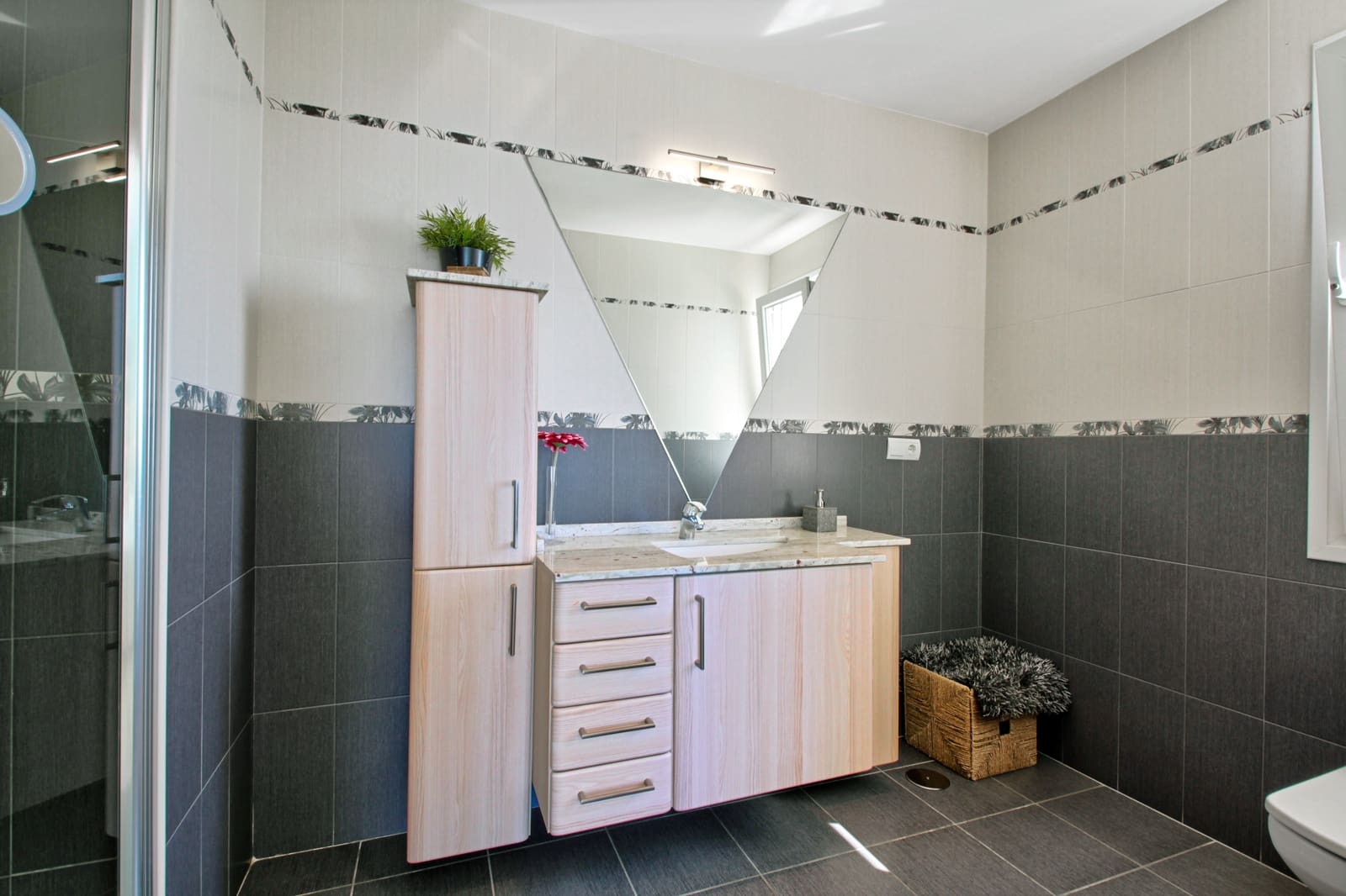 5 slaapkamer Villa te koop in Los Monteros - € 2.380.000 (Ref: 8888135)