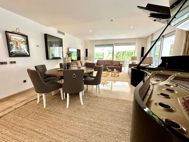 1 soveværelse Lejlighed til salg i Casco Antiguo, Marbella med garage - € 695.000 (Ref: 8888146)