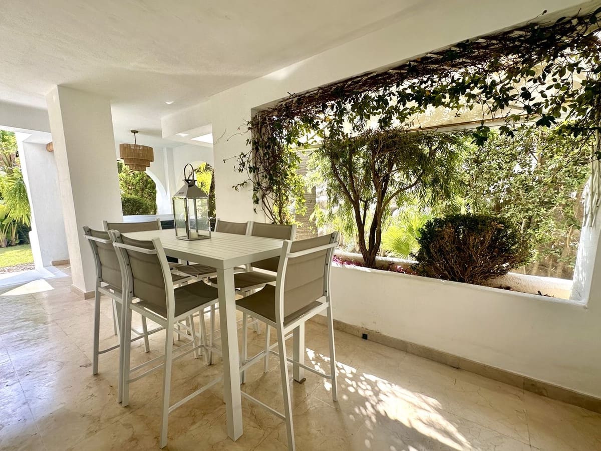 1 soveværelse Lejlighed til salg i Marbella med garage - € 695.000 (Ref: 8888146)