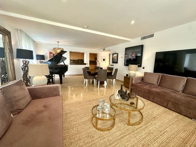 1 soveværelse Lejlighed til salg i Casco Antiguo, Marbella med garage - € 695.000 (Ref: 8888146)