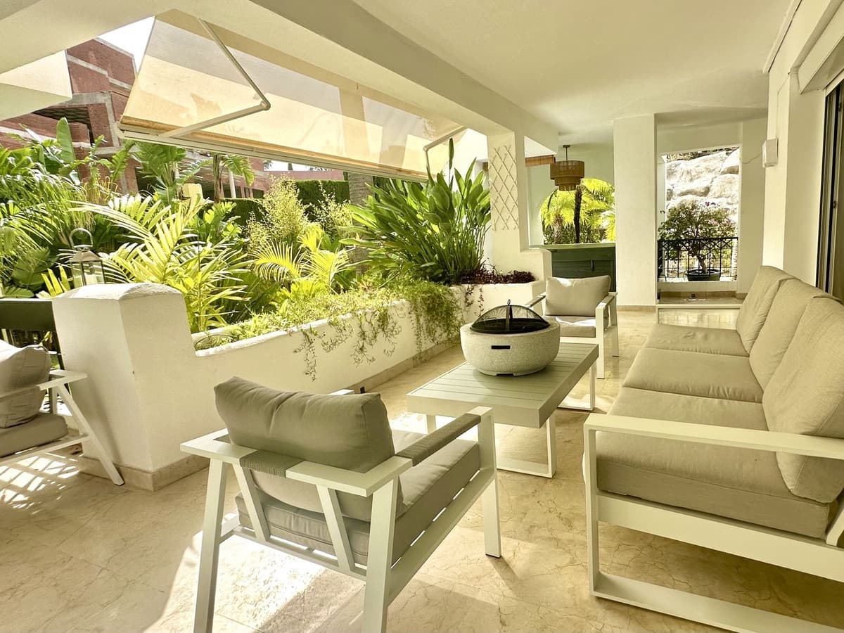 1 soveværelse Lejlighed til salg i Marbella med garage - € 695.000 (Ref: 8888146)