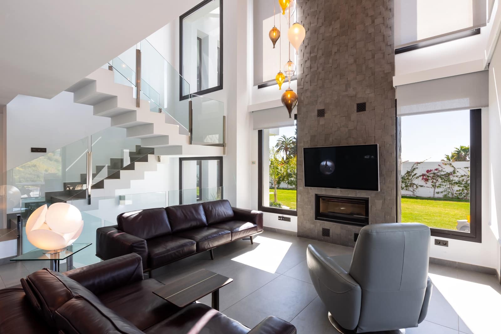 Chalet de 6 habitaciones en El Paraiso en venta - 2.499.000 € (Ref: 8888153)