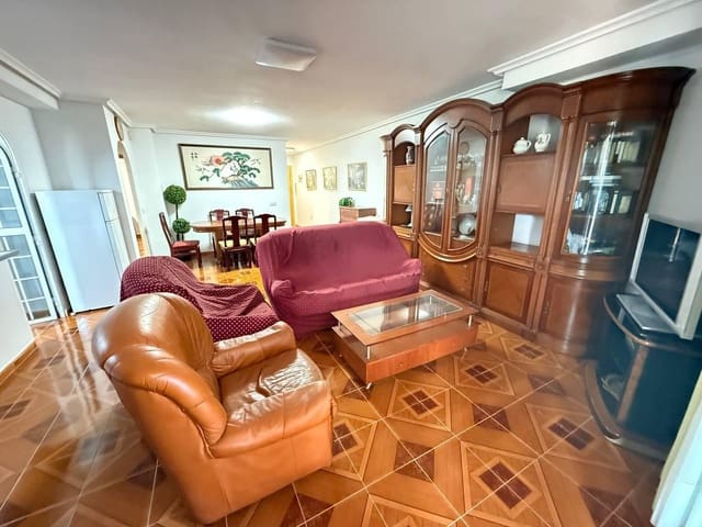 3 quarto Apartamento para venda em Punta Prima, Orihuela com piscina - 214 000 € (Ref: 8889208)