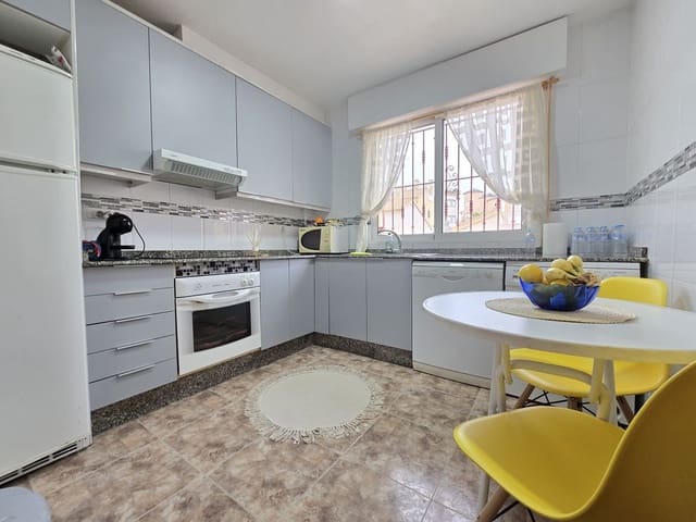 Apartamento de 3 habitaciones en La Florida, Orihuela en venta - 192.000 € (Ref: 8911745)