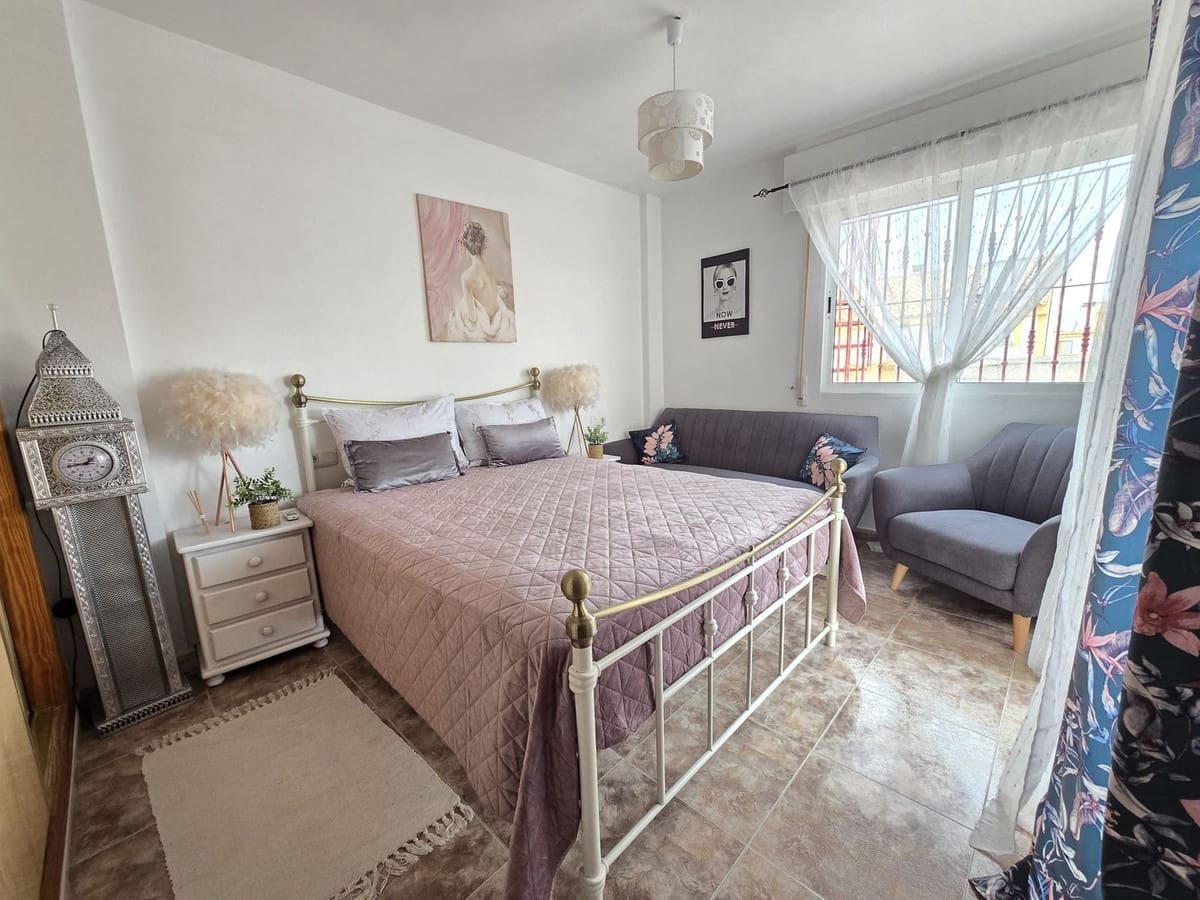 Apartamento de 3 habitaciones en La Florida en venta - 192.000 € (Ref: 8911745)