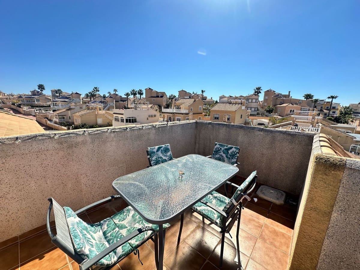 3 bedroom Apartment for sale in Los Altos - € 192,000 (Ref: 8911745)