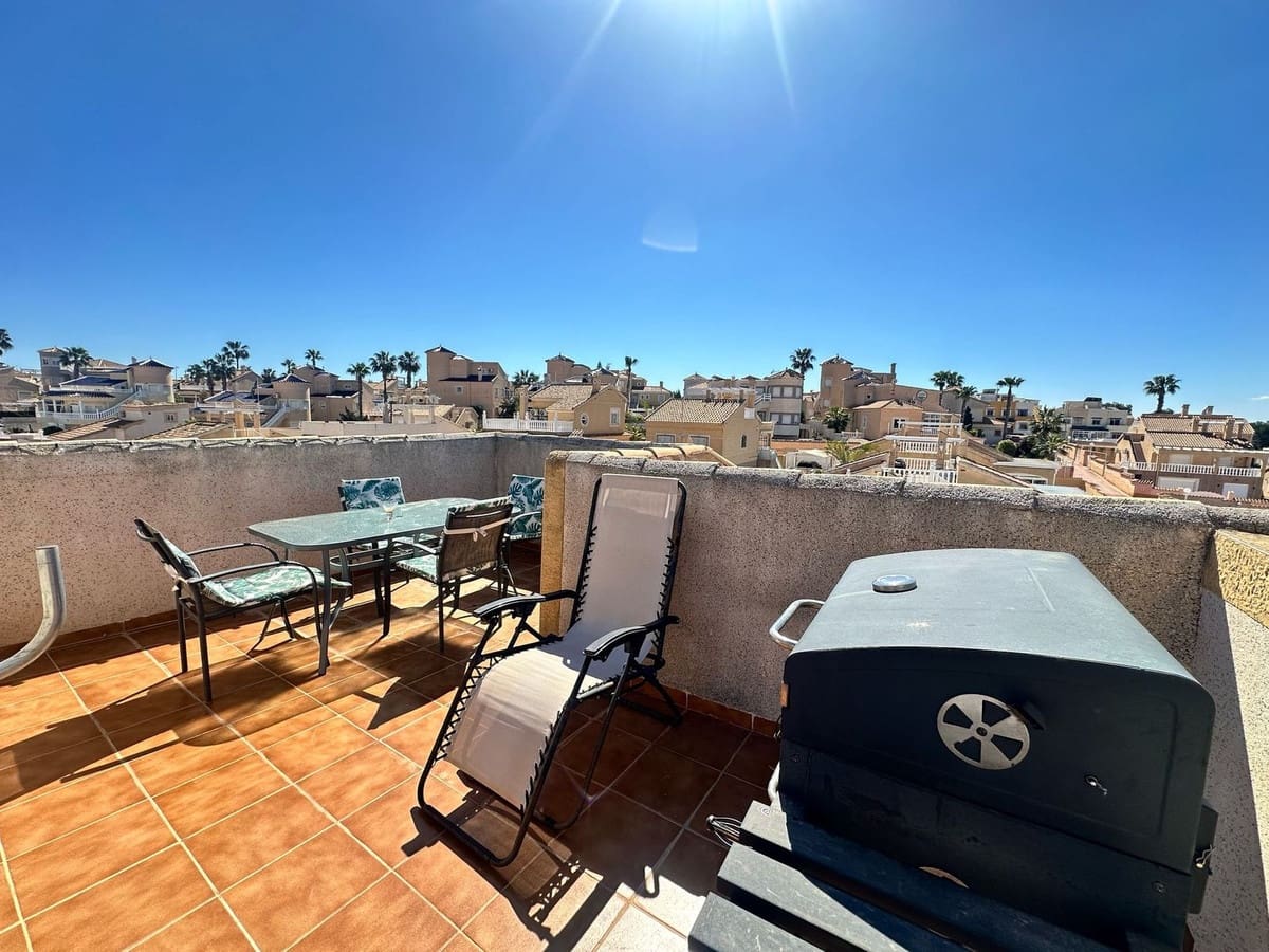 3 bedroom Apartment for sale in Los Altos - € 192,000 (Ref: 8911745)