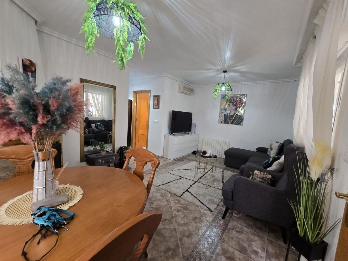 3 makuuhuone Huoneisto myytävänä paikassa Los Altos - 192 000 € (Ref: 8911745)