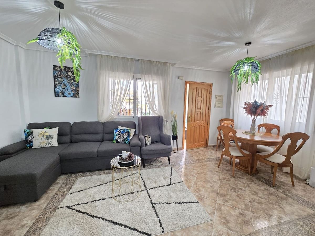 3 makuuhuone Huoneisto myytävänä paikassa Los Altos - 192 000 € (Ref: 8911745)