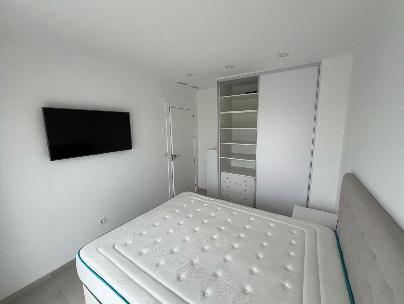 2 bedroom Villa for sale in Benijofar with pool - € 365,000 (Ref: 8911802)