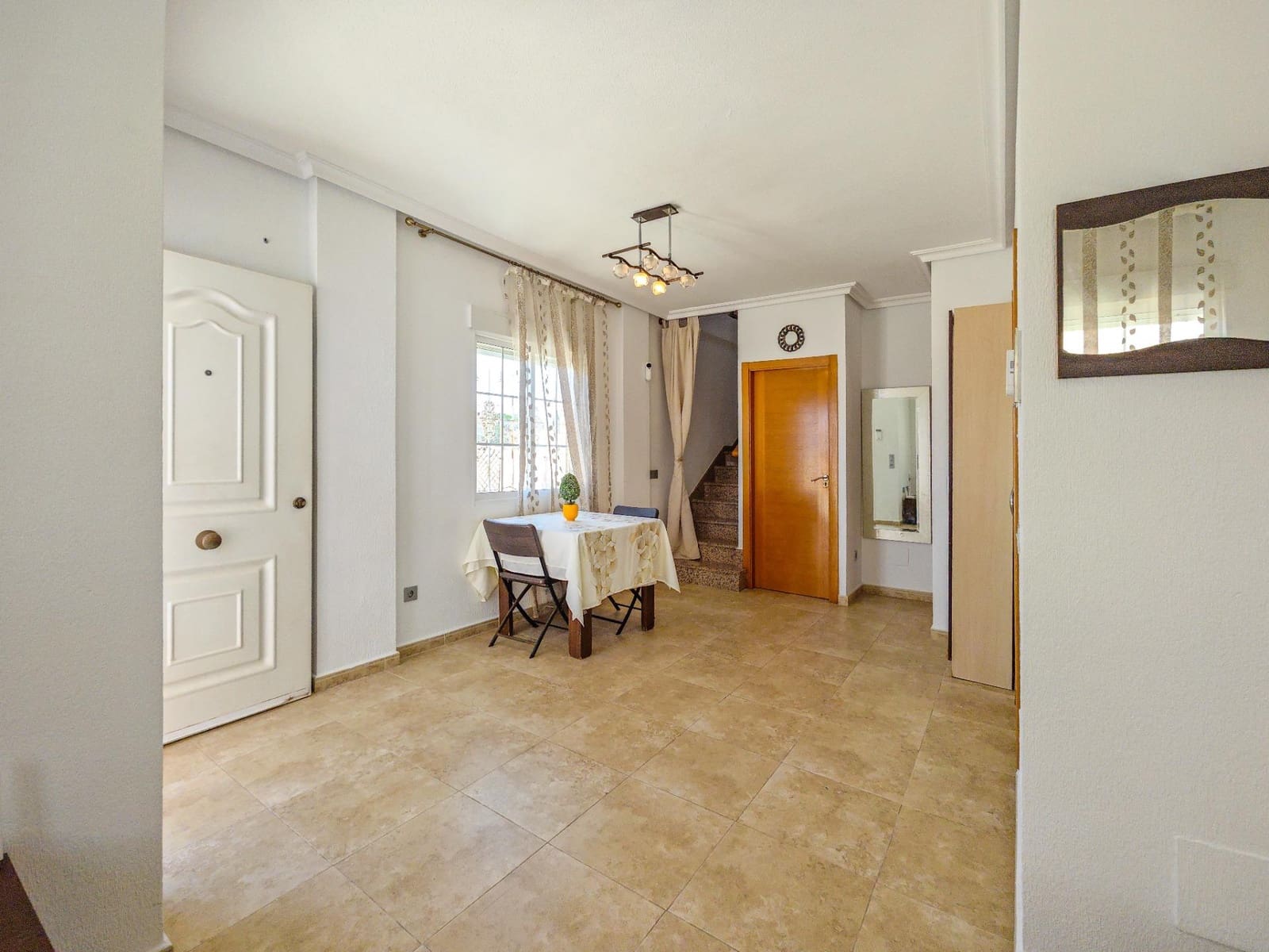 3 sovrum Villa till salu i Torrevieja - 450 000 € (Ref: 8911807)