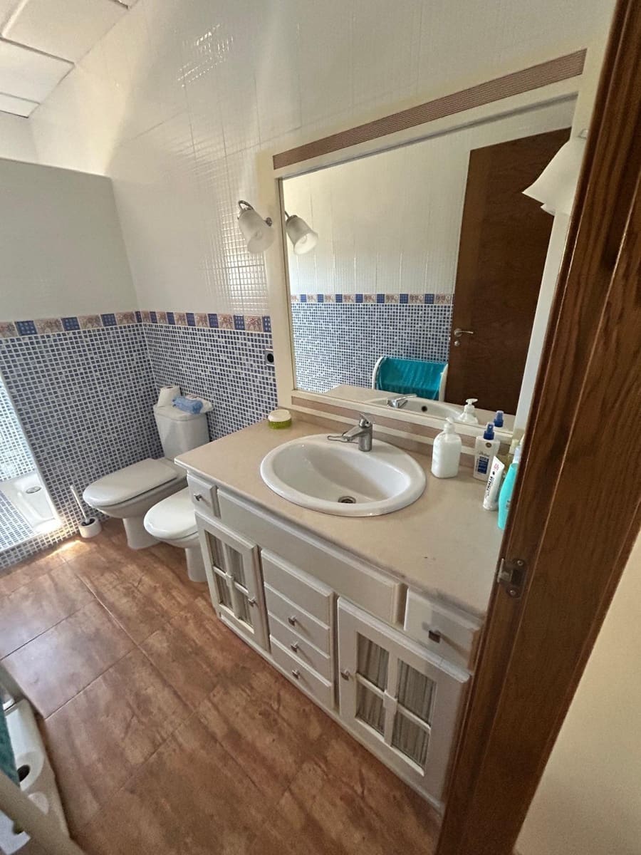 4 soveværelse Villa til salg i Bahia Bella med swimmingpool garage - € 290.000 (Ref: 8911814)