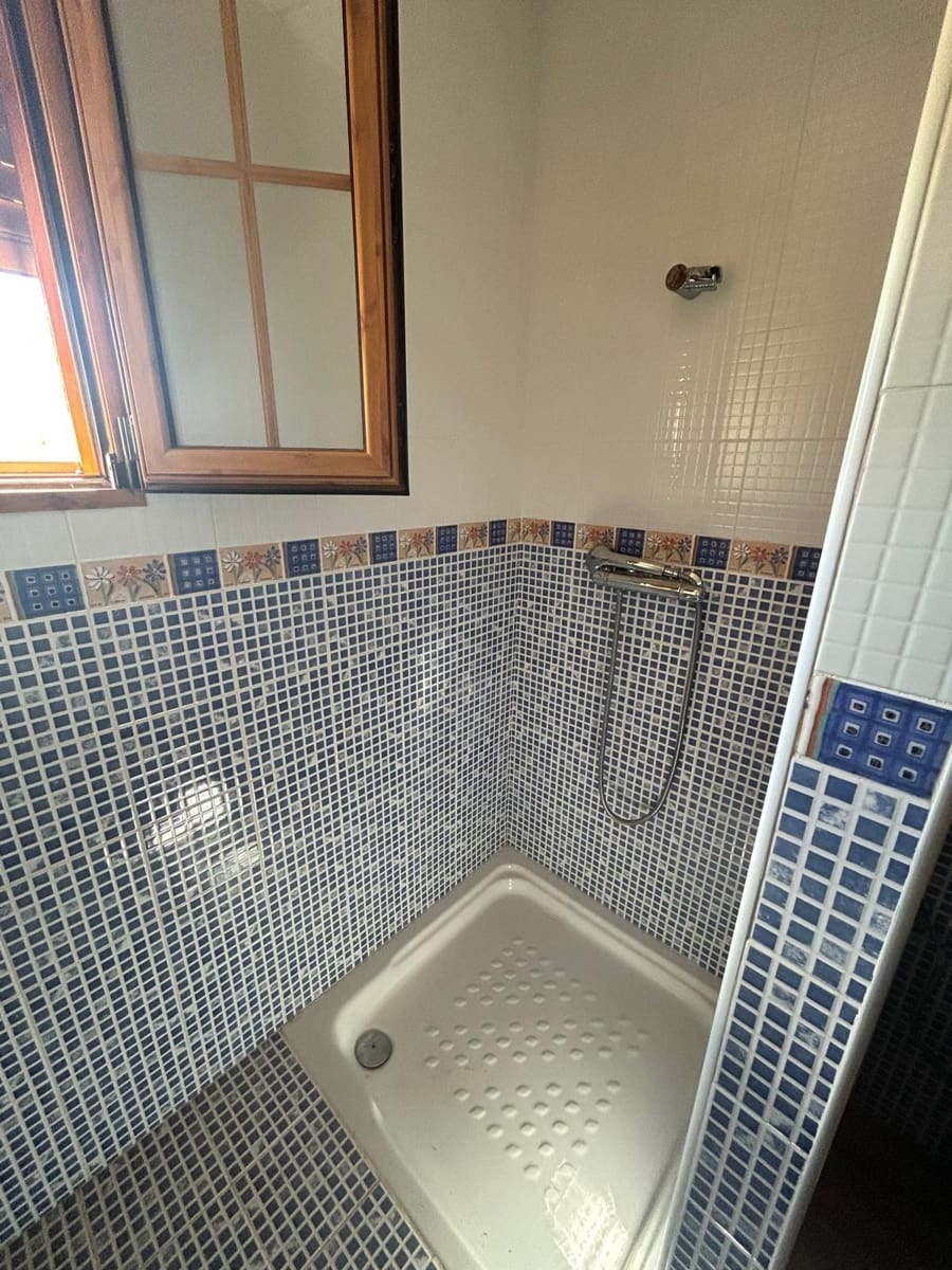 4 soveværelse Villa til salg i Bahia Bella med swimmingpool garage - € 290.000 (Ref: 8911814)