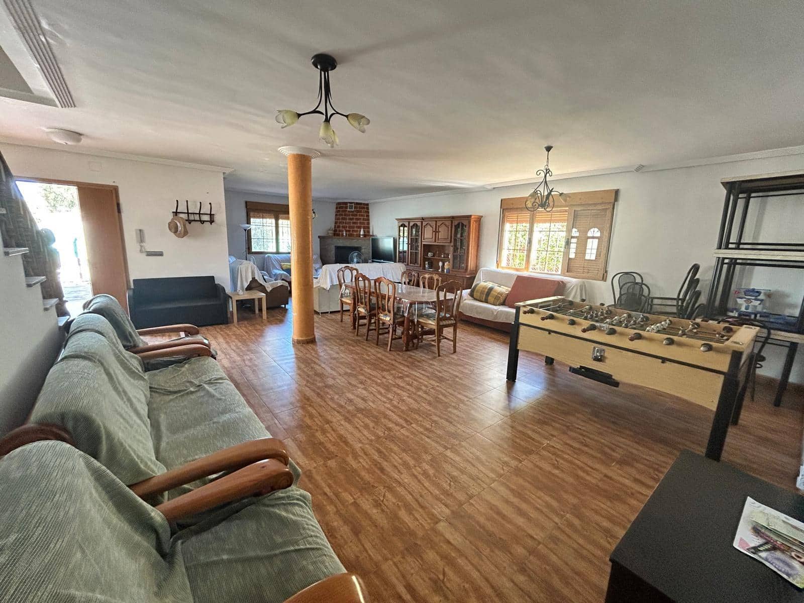 4 soveværelse Villa til salg i Bahia Bella med swimmingpool garage - € 290.000 (Ref: 8911814)