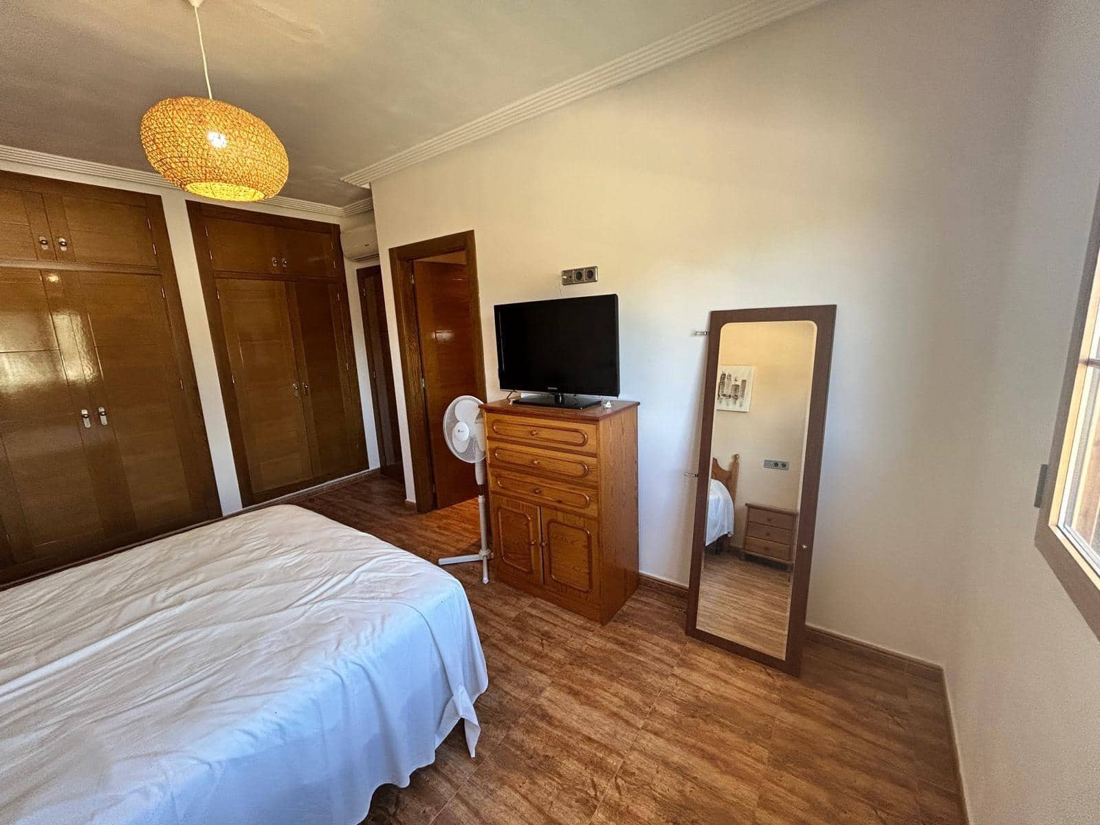 4 soveværelse Villa til salg i Bahia Bella med swimmingpool garage - € 290.000 (Ref: 8911814)