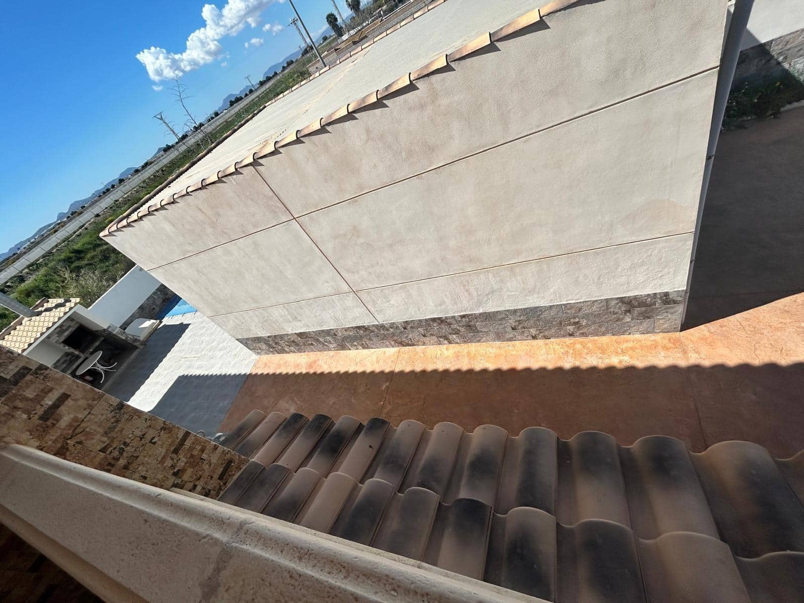 4 soveværelse Villa til salg i Bahia Bella med swimmingpool garage - € 290.000 (Ref: 8911814)