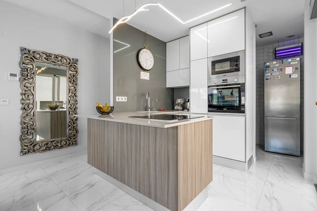 4 quarto Moradia para venda em Los Almendros (Orihuela Costa), Orihuela com piscina - 449 000 € (Ref: 8911828)