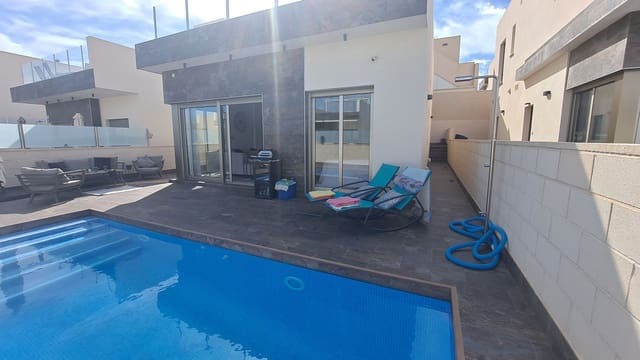 3 soveværelse Villa til salg i Lomas de Cabo Roig - Los Dolses, Orihuela med swimmingpool garage - € 369.950 (Ref: 8911884)