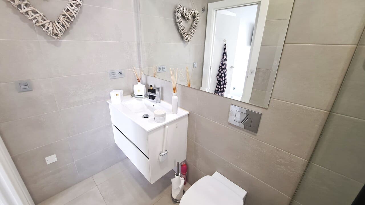 3 bedroom Villa for sale in Orihuela Costa with pool garage - € 369,950 (Ref: 8911884)