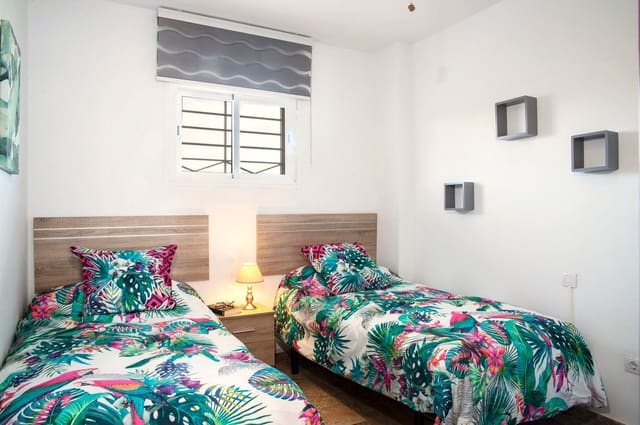 2 Zimmer Penthouse zu verkaufen in Centro, Estepona - 318.000 € (Ref: 8911893)