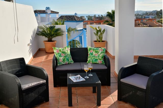 2 Zimmer Penthouse zu verkaufen in Centro, Estepona - 318.000 € (Ref: 8911893)