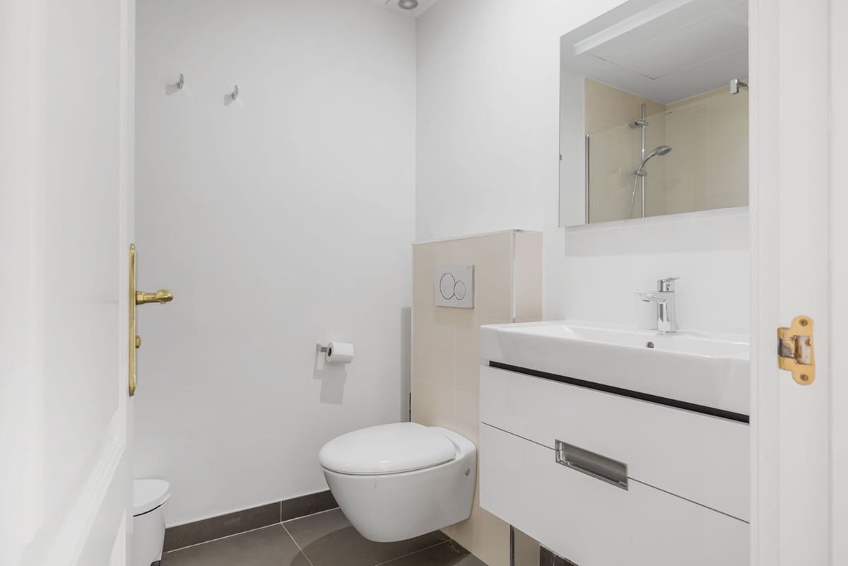 5 soverom Hus til salgs i Benahavis - € 1 095 000 (Ref: 8913032)