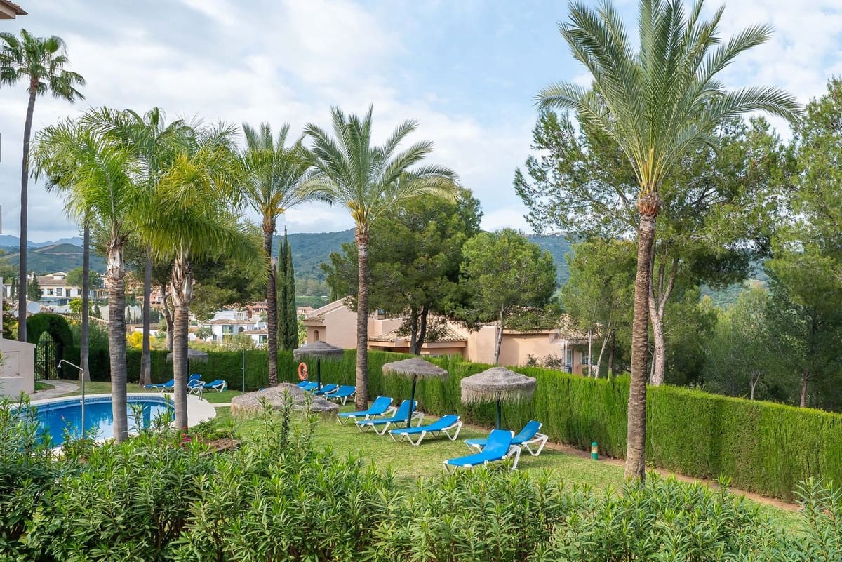 Apartamento de 3 habitaciones en Elviria en venta - 530.000 € (Ref: 8915201)