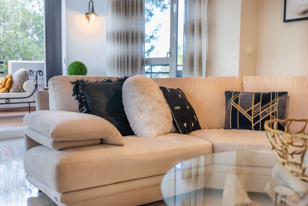 Apartamento de 3 habitaciones en Elviria en venta - 530.000 € (Ref: 8915201)