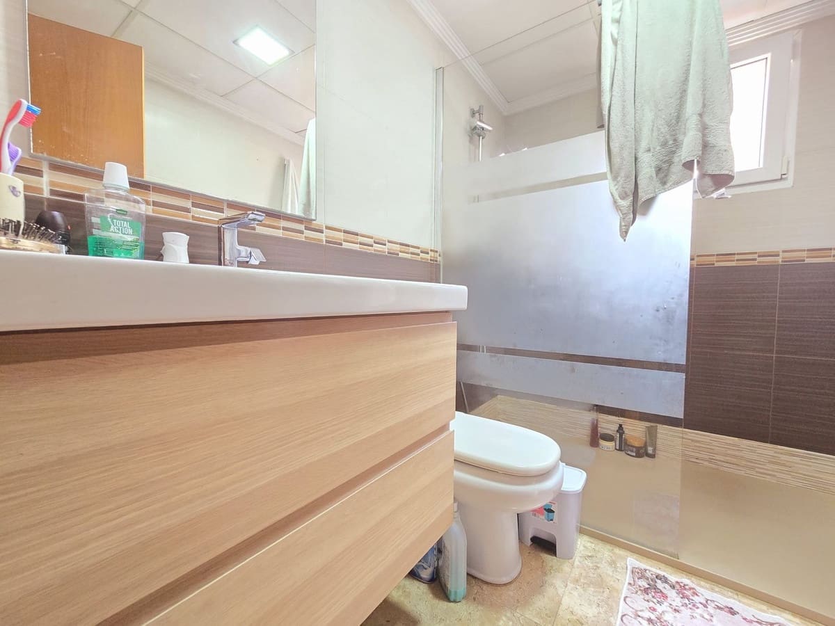 3 soverom Hus til salgs i Roldan med garasje - € 191 000 (Ref: 8917971)