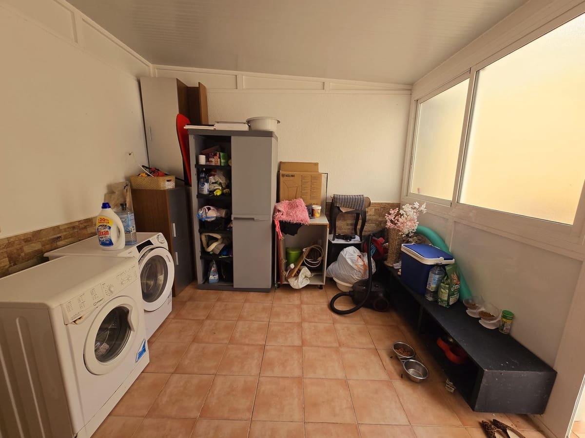 3 soverom Hus til salgs i Roldan med garasje - € 191 000 (Ref: 8917971)