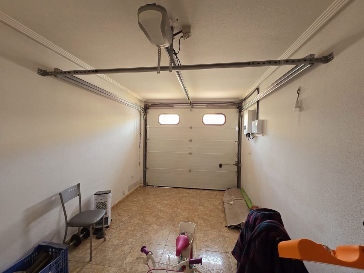 3 soverom Hus til salgs i Roldan med garasje - € 191 000 (Ref: 8917971)