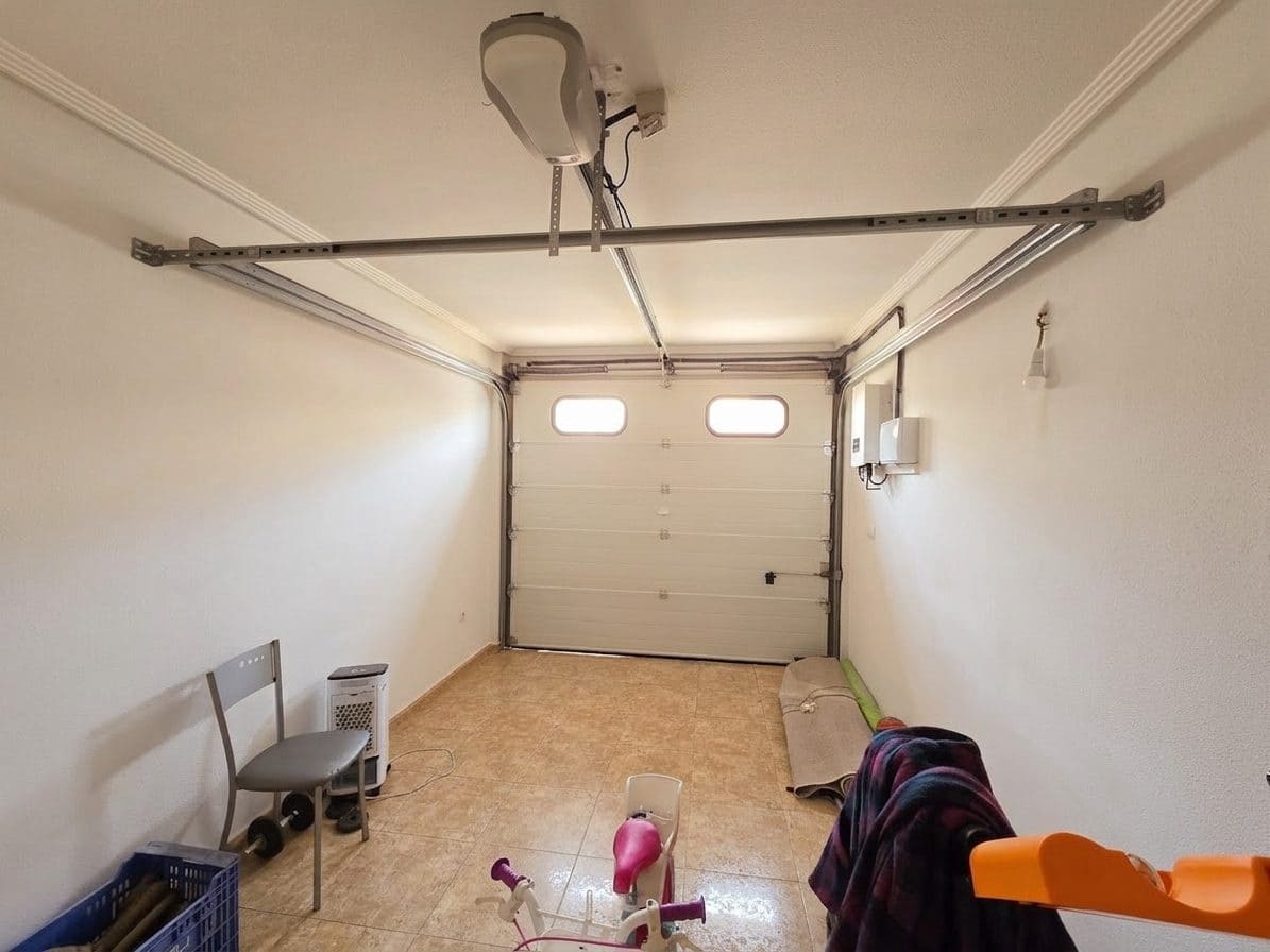 3 bedroom Townhouse for sale in Roldan with garage - € 191,000 (Ref: 8917971)