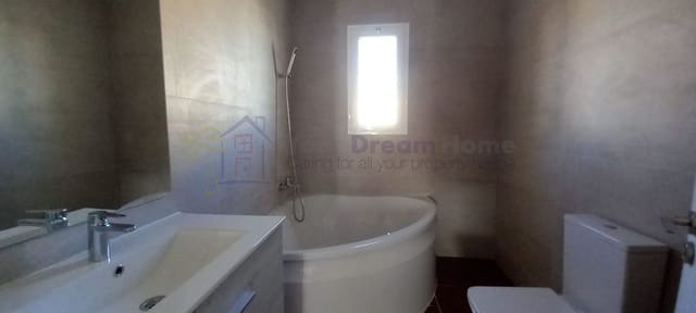 3 chambre Villa/Maison à vendre à Triquivijate, Antigua avec garage - 310 000 € (Ref: 8926311)