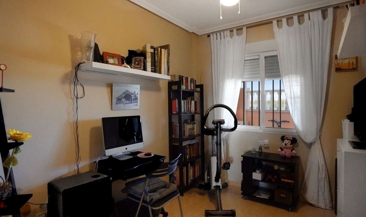 3 bedroom Townhouse for sale in Torrevieja - € 228,000 (Ref: 8926318)