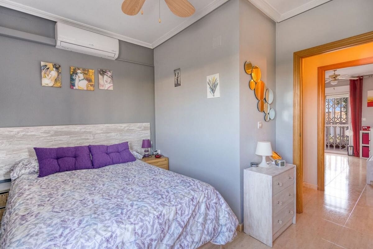 3 Zimmer Haus zu verkaufen in Torrevieja - 228.000 € (Ref: 8926318)