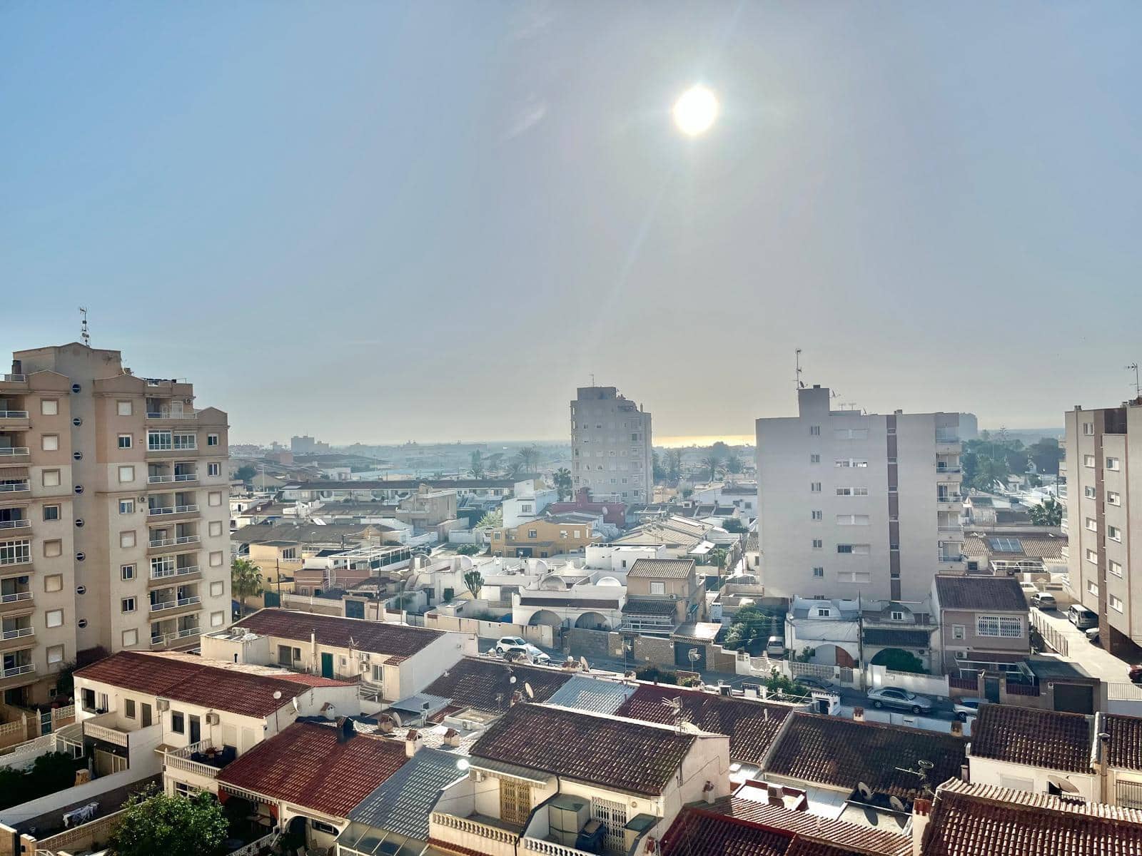 2 soveværelse Lejlighed til salg i Torrevieja med swimmingpool - € 165.000 (Ref: 8926344)