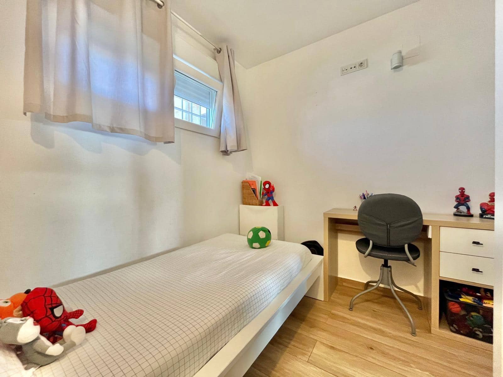 2 soveværelse Lejlighed til salg i Torrevieja med swimmingpool - € 165.000 (Ref: 8926344)