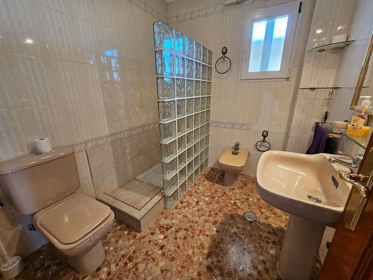 5 soveværelse Villa til salg i Mar de Cristal med swimmingpool garage - € 465.000 (Ref: 8926376)