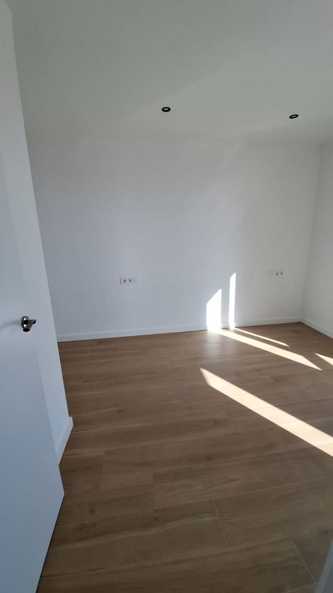 3 chambre Villa/Maison Semi-Mitoyenne à vendre à Corralejo avec piscine - 395 000 € (Ref: 8926389)