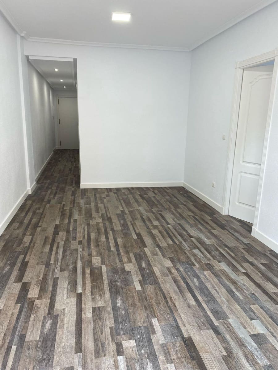 2 Zimmer Apartment zu verkaufen in San Miguel de Salinas mit Pool - 198.000 € (Ref: 8929887)