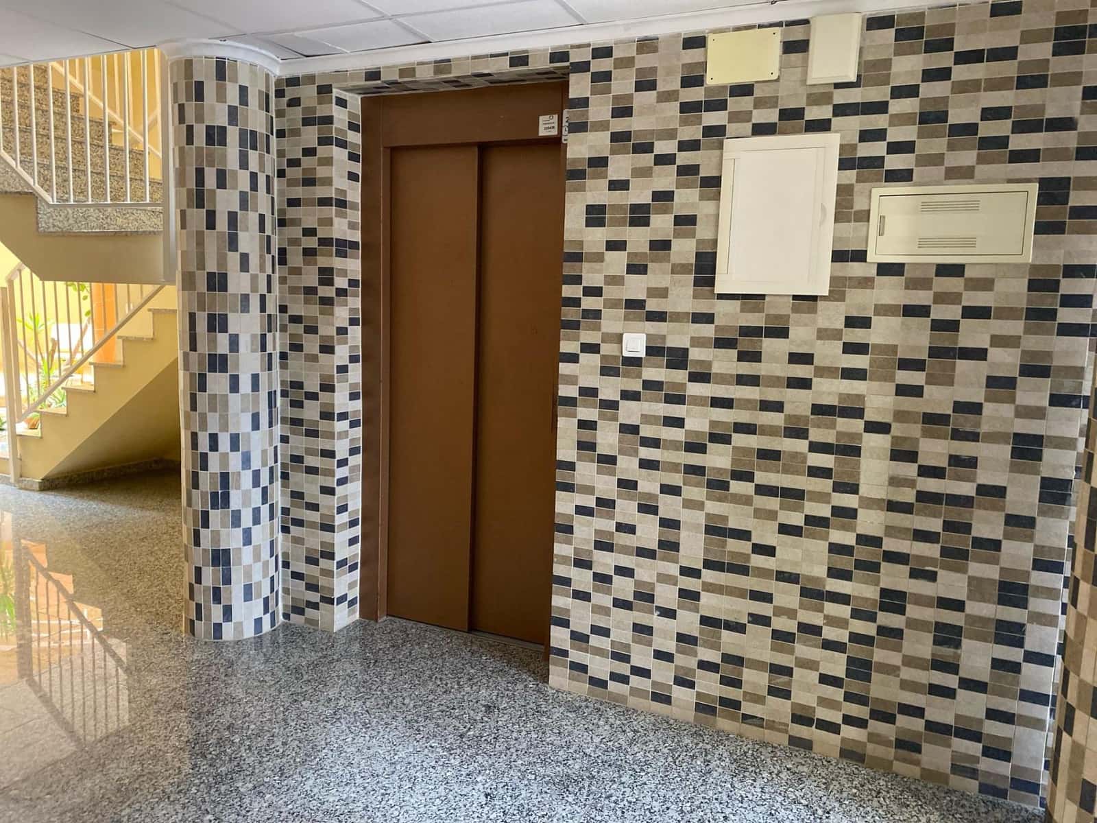 2 Zimmer Apartment zu verkaufen in San Miguel de Salinas mit Pool - 198.000 € (Ref: 8929887)