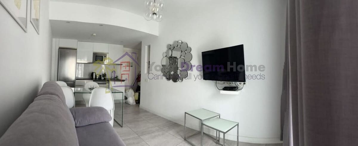 1 sovrum Lägenhet till salu i Corralejo med pool - 260 000 € (Ref: 8930391)