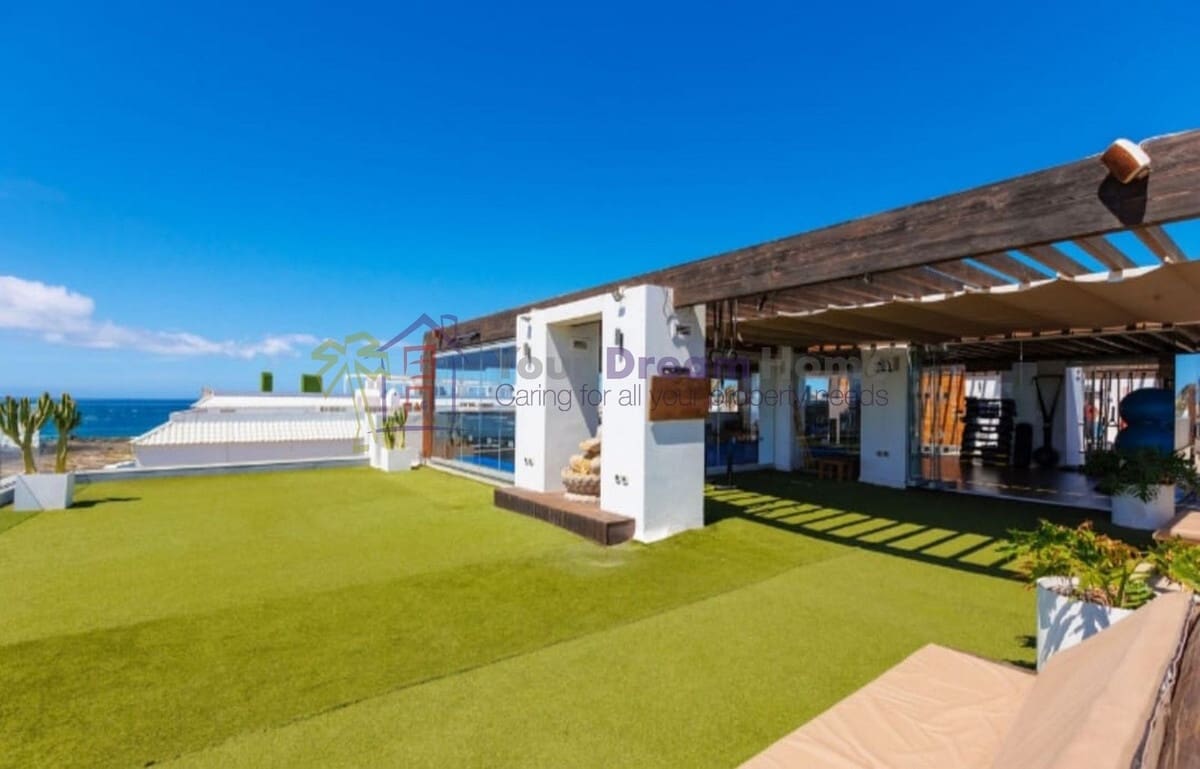 1 quarto Apartamento para venda em Corralejo com piscina - 260 000 € (Ref: 8930391)
