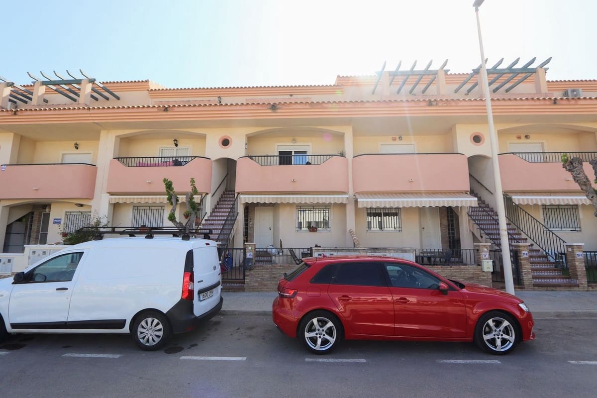 3 soveværelse Lejlighed til salg i Los Alcazares - € 170.000 (Ref: 8932322)