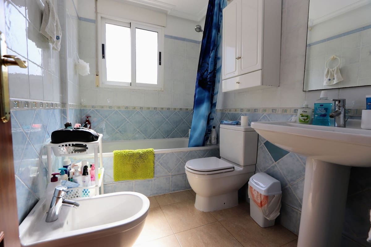 3 slaapkamer Appartement te koop in Los Alcazares - € 170.000 (Ref: 8932322)