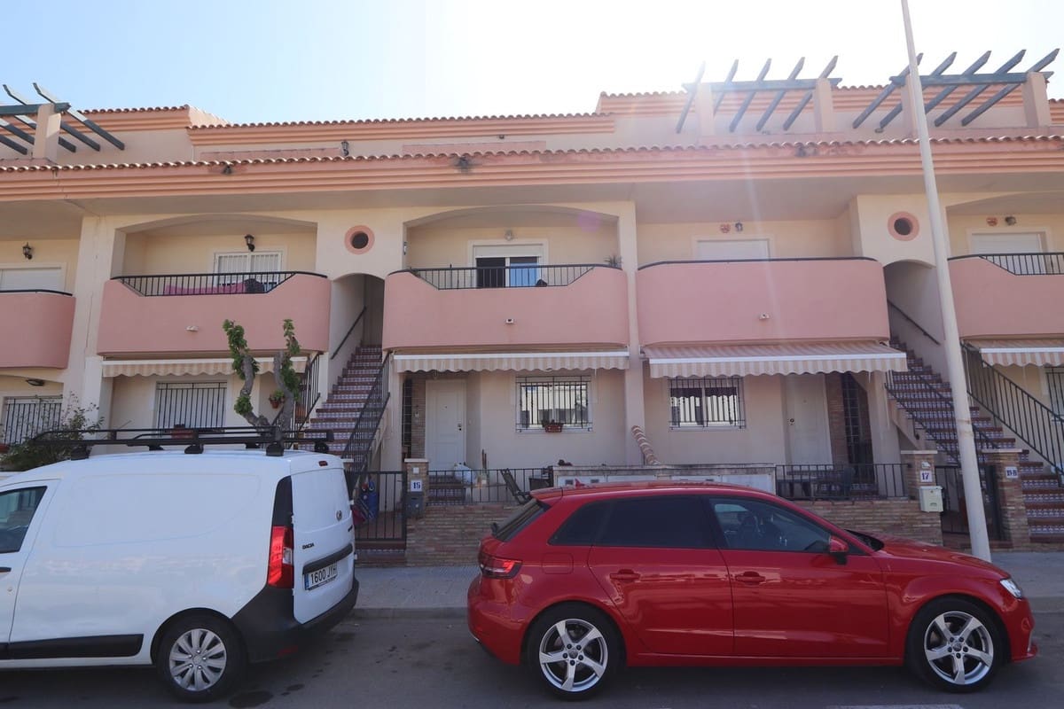 3 slaapkamer Appartement te koop in Los Alcazares - € 170.000 (Ref: 8932322)