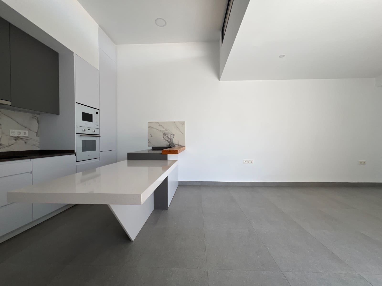 2 bedroom Villa for sale in Roldan with pool - € 269,000 (Ref: 8937200)