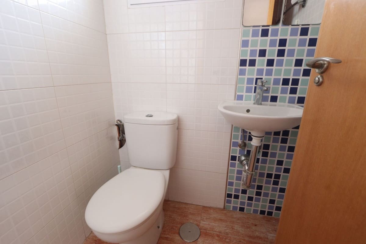 3 sypialnia Dom blizniak na sprzedaż w Los Alcazares z garażem - 167 000 € (Ref: 8937224)