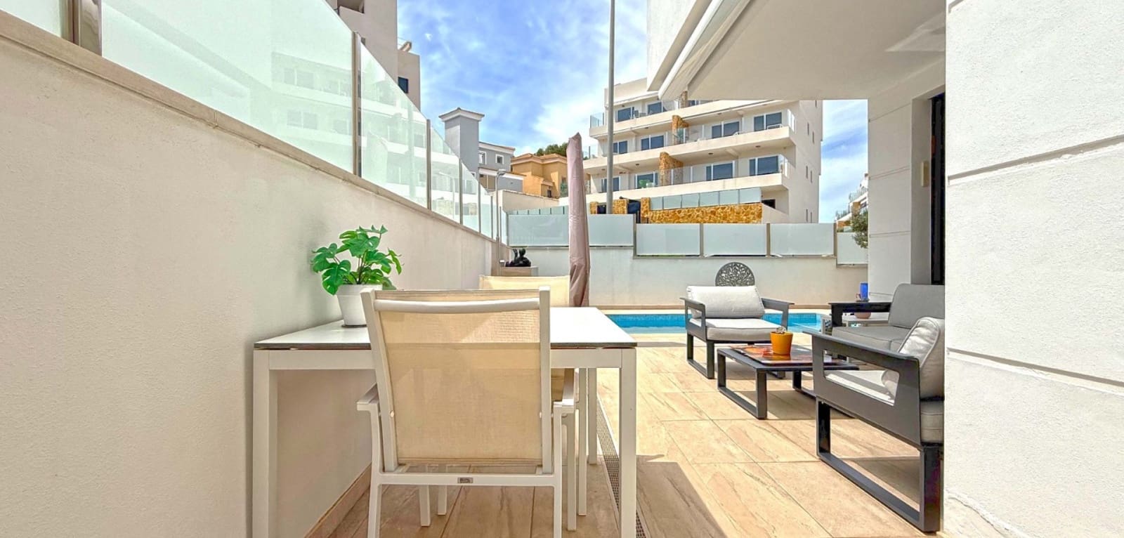 3 sypialnia Willa na sprzedaż w Orihuela Costa z basenem - 495 000 € (Ref: 8941347)