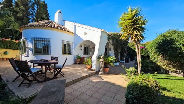 3 makuuhuone Huvila myytävänä paikassa Valle Romano Golf, Estepona - 675 000 € (Ref: 8941372)